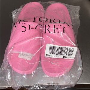 Victoria's Secret Pink Sandals